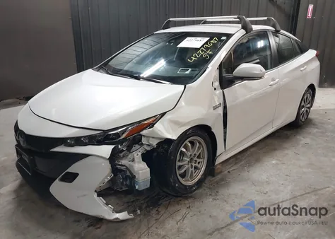 2022 Toyota Prius Prime Le из США, поврежденный, VIN JTDKAMFP8N3214449